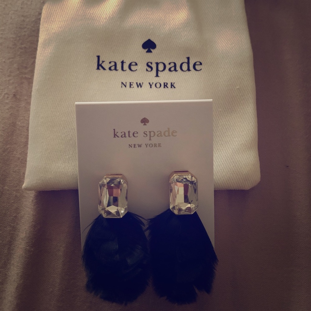 In Full Feather Studs